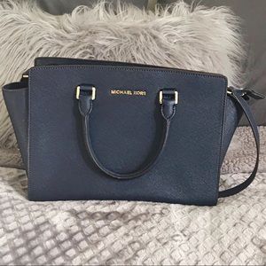 Michael Kors Large Selma Handbag